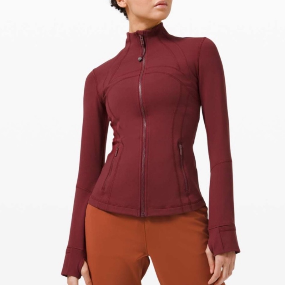 🎁LULULEMON DEFINE JACKET-RED MERLOT SIZE 8🎁